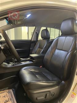 تۆیۆتا ئەڤەلۆن